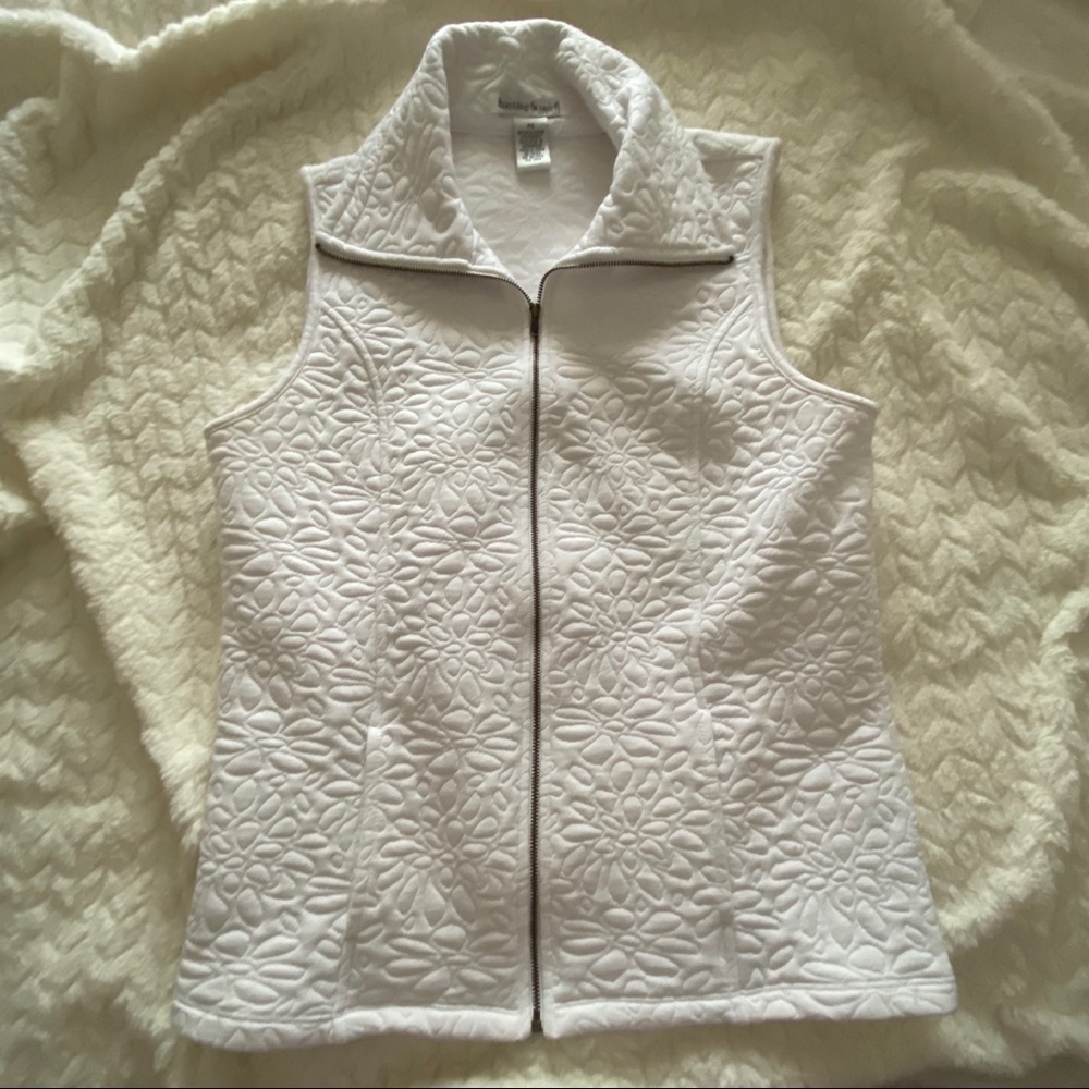 White floral texture vest